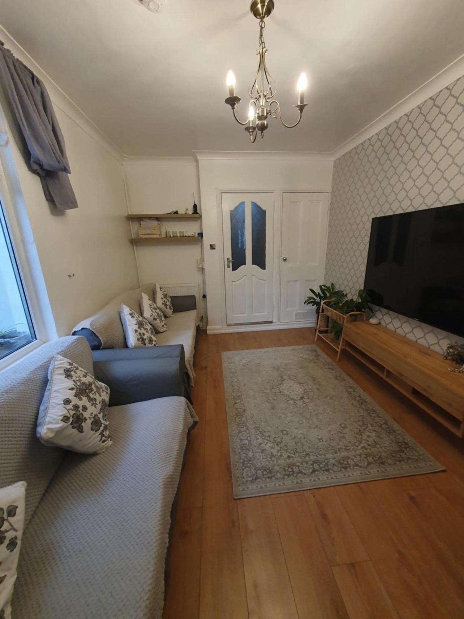 Private Double Room In Κάρντιφ Εξωτερικό φωτογραφία